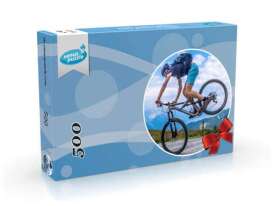 Obrázok zobrazujúci osobné puzzle v tvare kruhu 500 v krabici